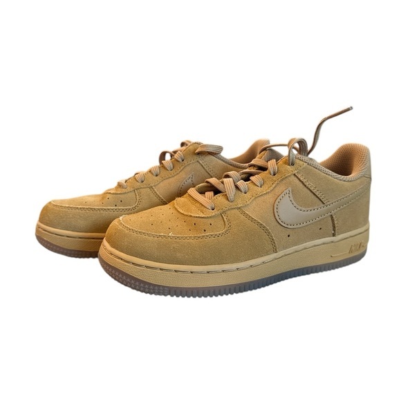 Nike Air Force 1 LV8 3 Low Wheat BQ5486-700 Boys Sz 2 - Picture 1 of 4